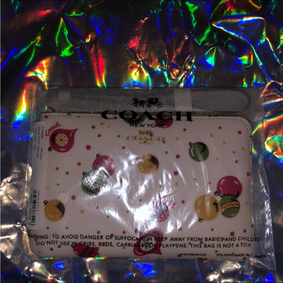 Coach Corner Zip Wristlet with Ornament Print - Picture 4 of 4